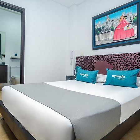 Ayenda La Tua Casa Hotel Bogota Luaran gambar