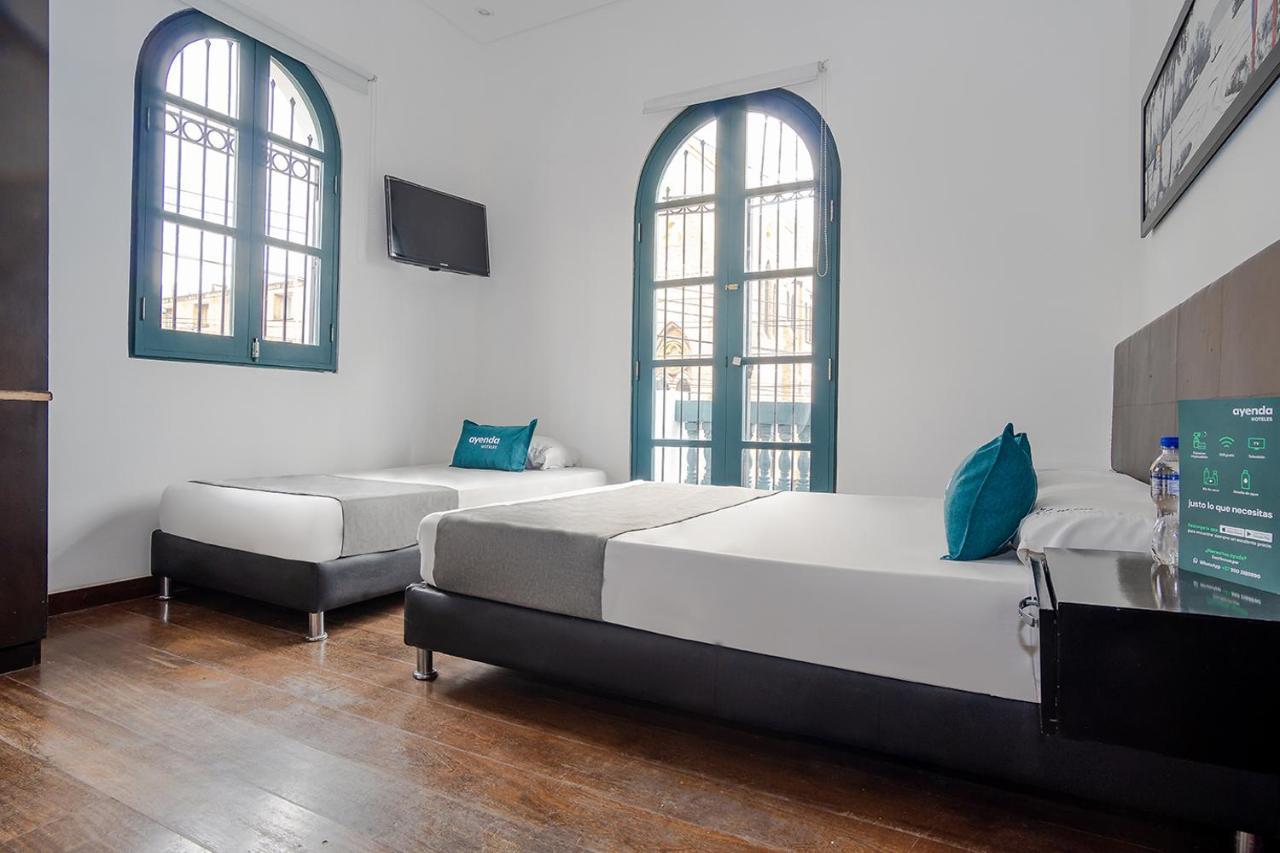 Ayenda La Tua Casa Hotel Bogota Luaran gambar