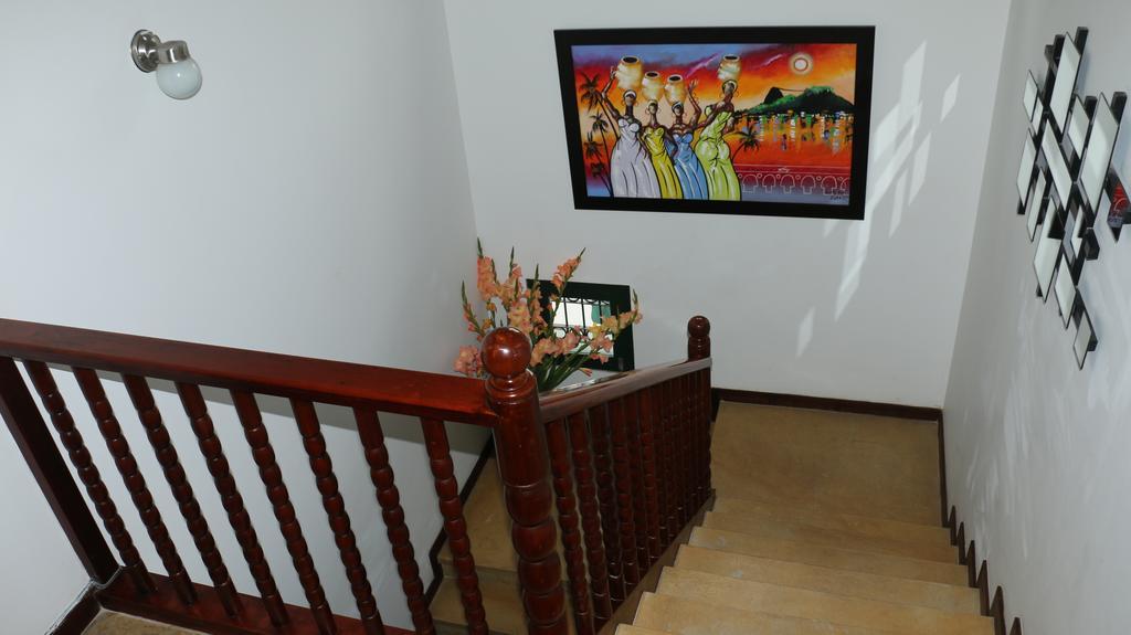 Ayenda La Tua Casa Hotel Bogota Luaran gambar