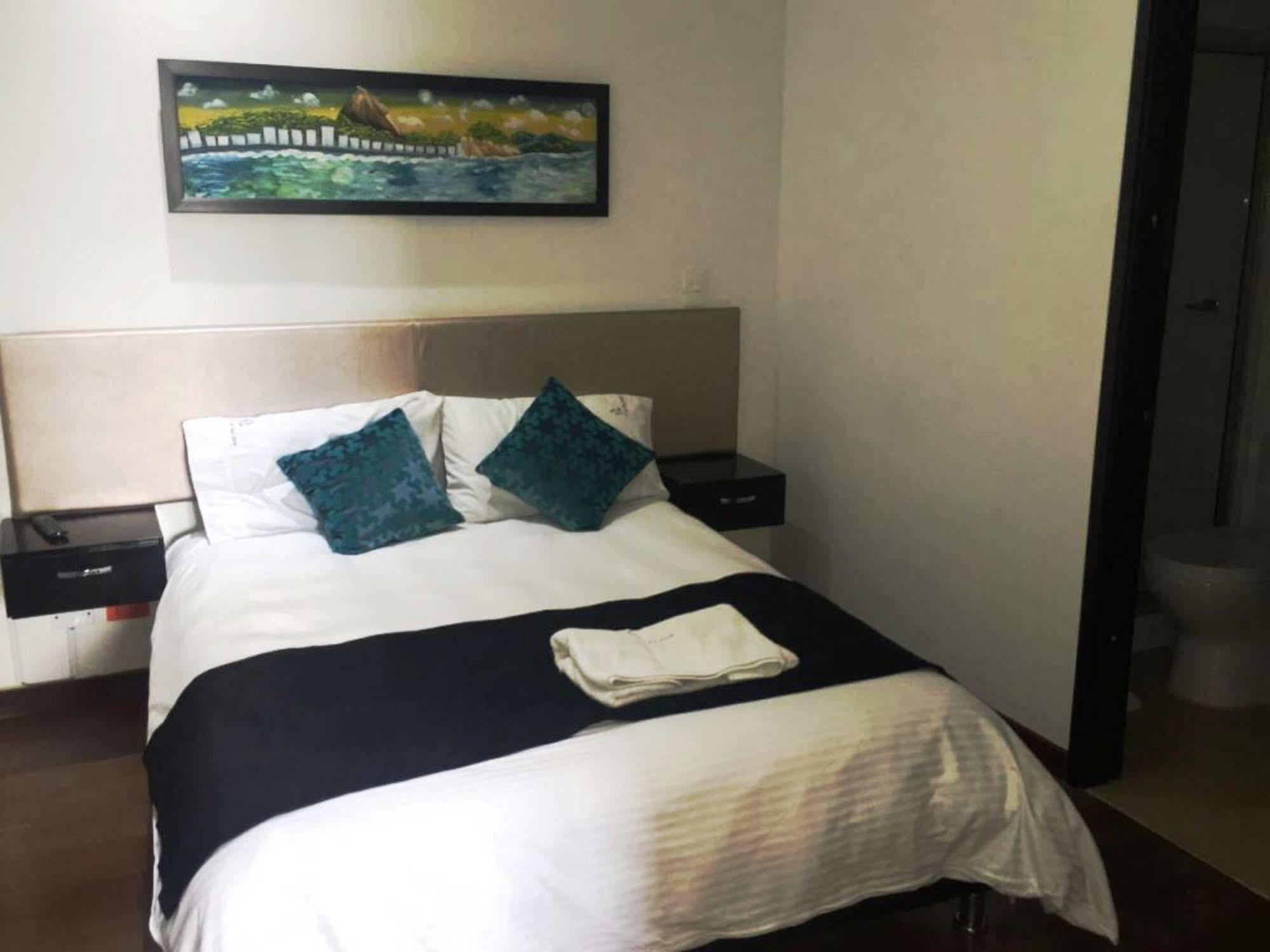 Ayenda La Tua Casa Hotel Bogota Luaran gambar