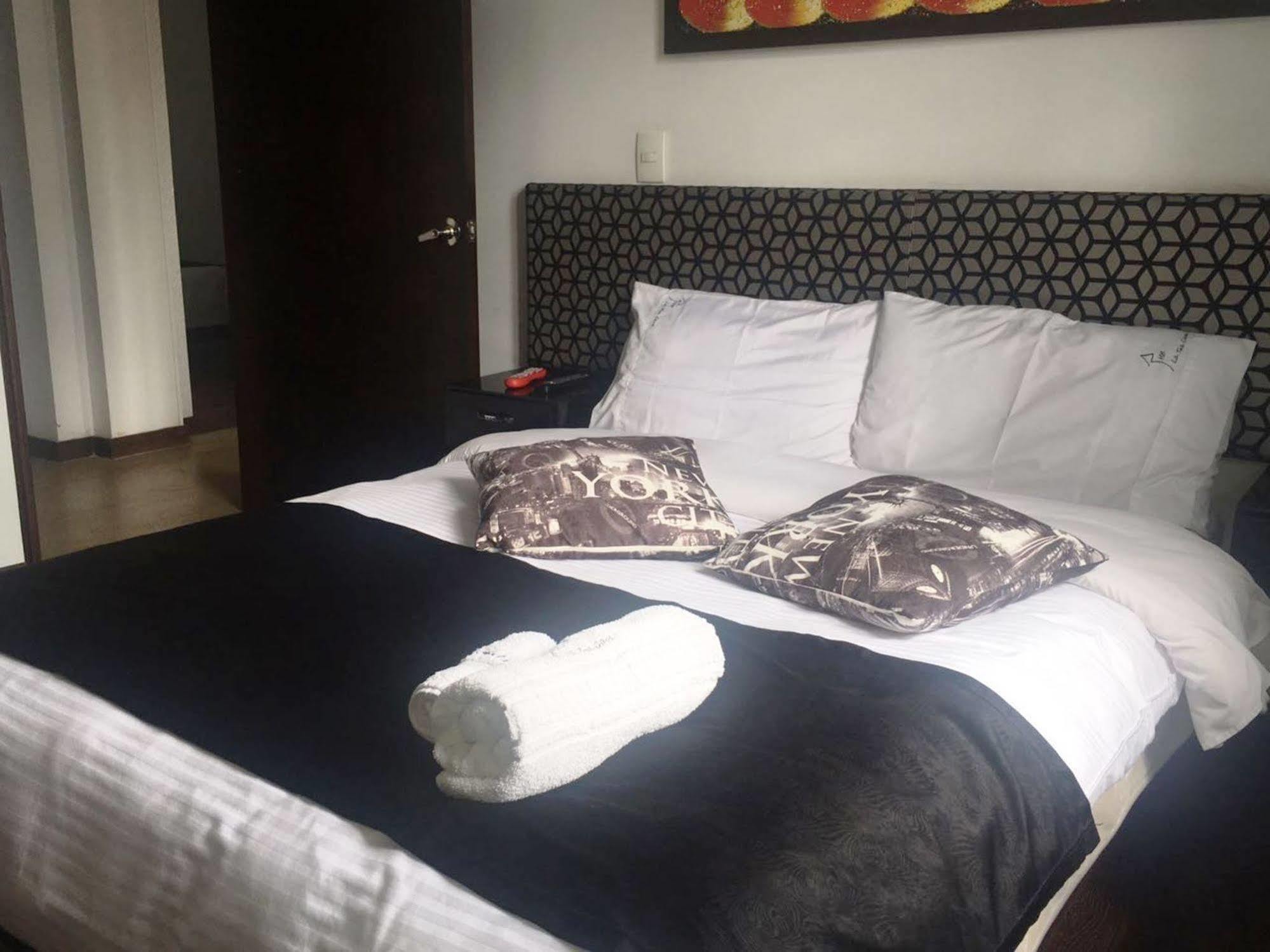Ayenda La Tua Casa Hotel Bogota Luaran gambar