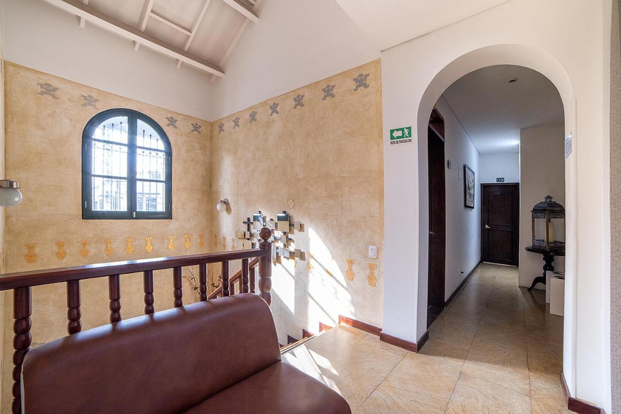 Ayenda La Tua Casa Hotel Bogota Luaran gambar